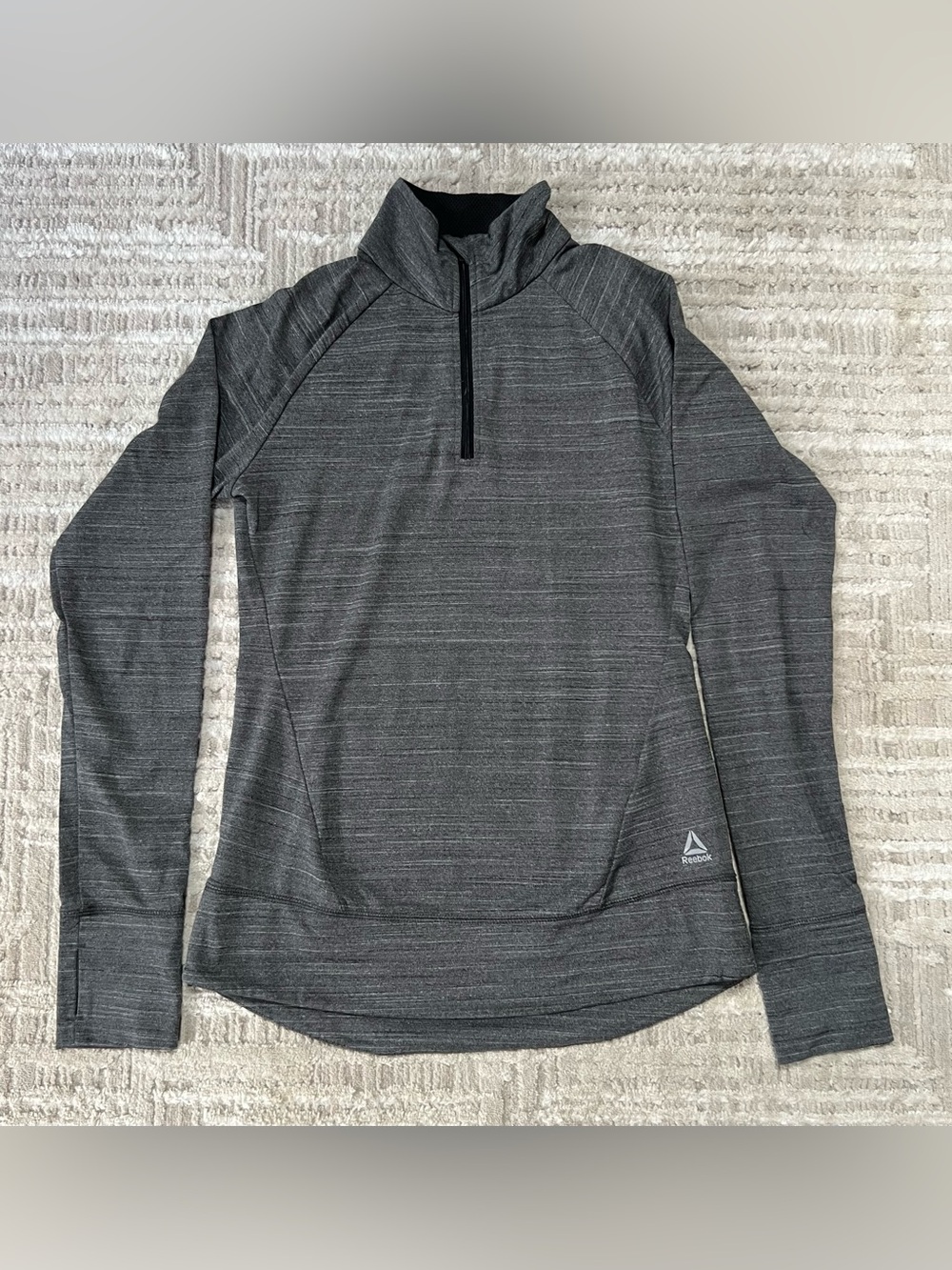 Reebok Women’s Heather Gray Half-Zip Performance Pullover Thumbholes Sz S